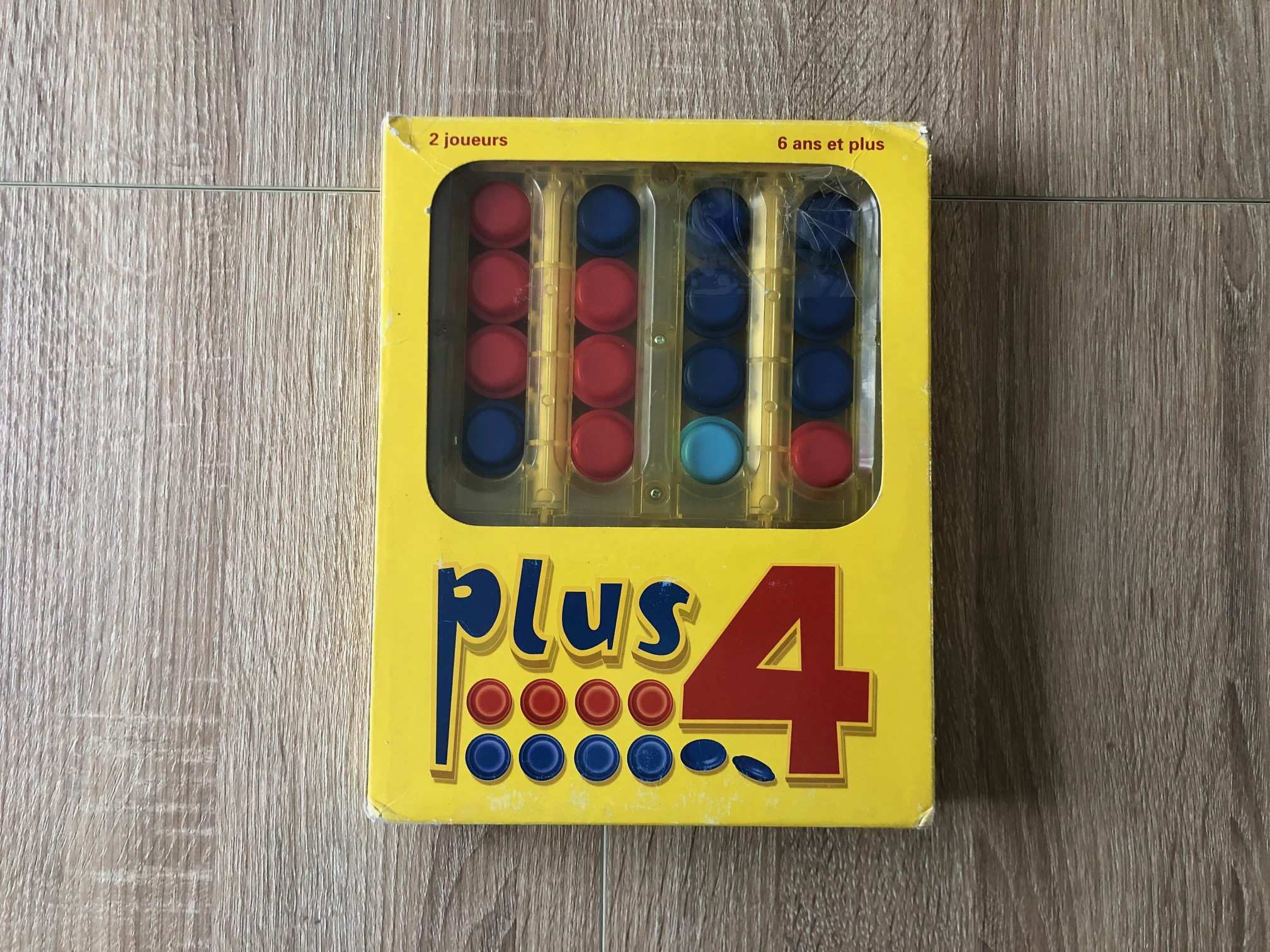 PLUS 4